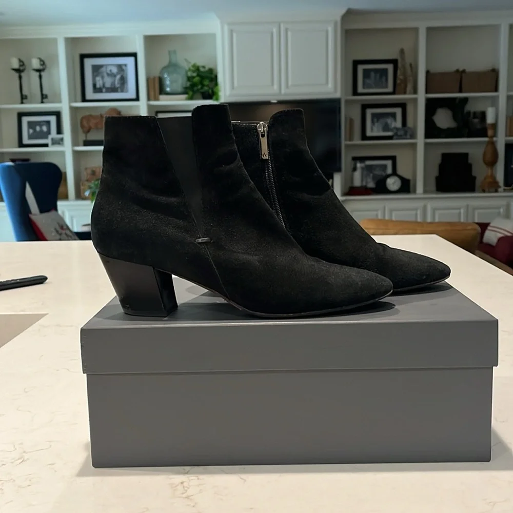 Aquatalia made in Italy black suede boots. Barely worn. 2.25 inch heels. - Picture 3 of 5